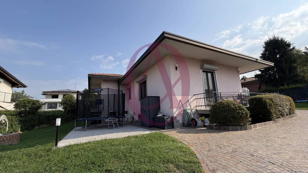 Casa – Castronno - Vista 2