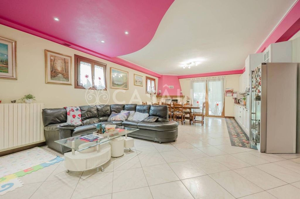 House in Galzignano - View 2