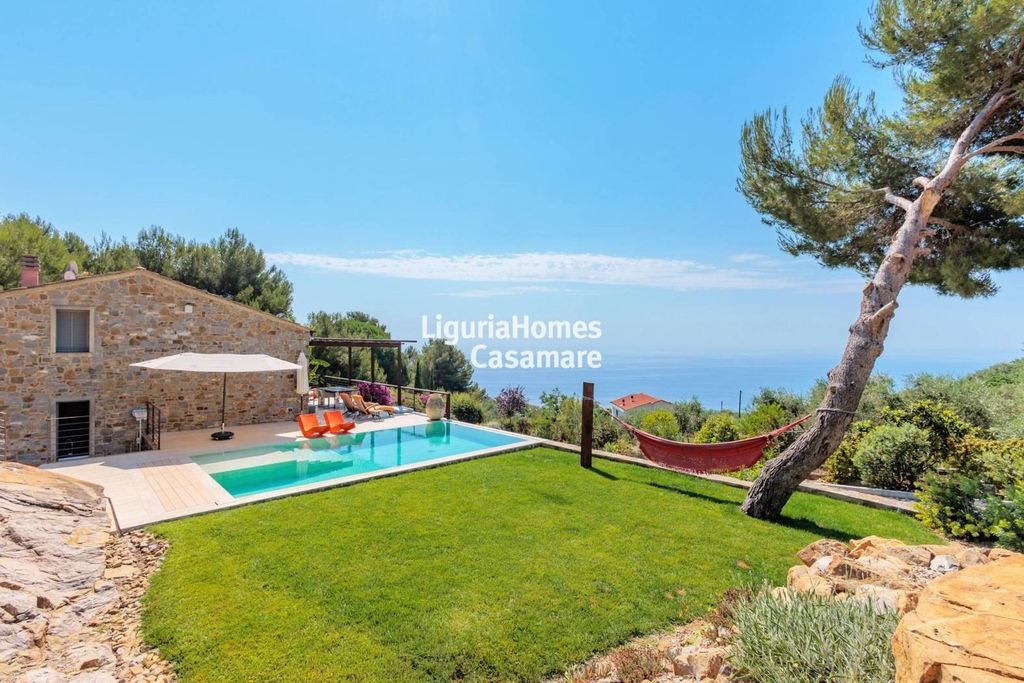 Casa – Cipressa - Vista 2