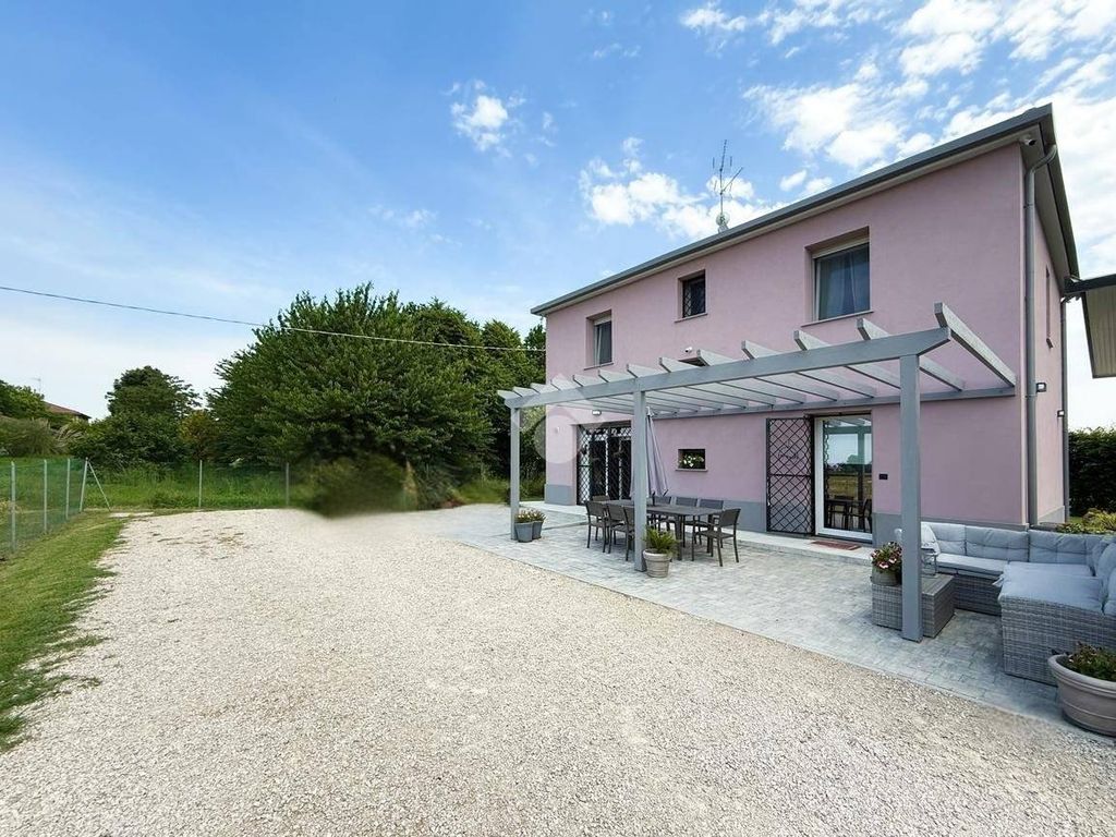 House in Molinella - View 2