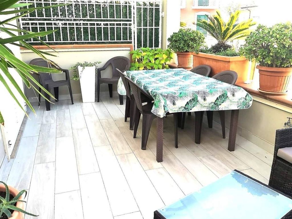 Appartamento – Pietrasanta - Vista 2