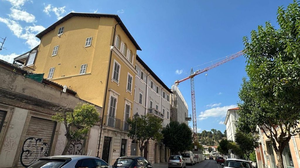 Luxury Apartment for sale in Via Giuseppe Sacconi, Ascoli Piceno, The Marches - View 2