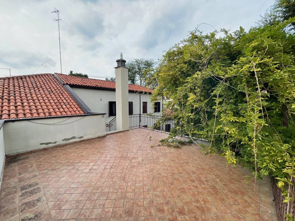 Appartamento – Padua - Vista 2