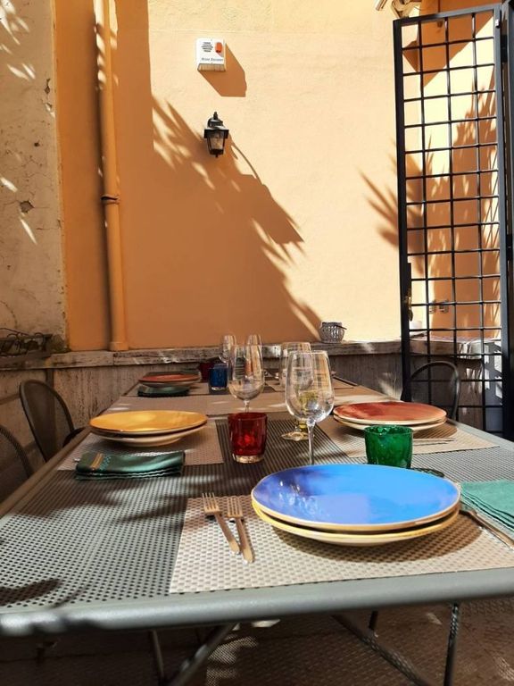 Apartment in Rome - View 2