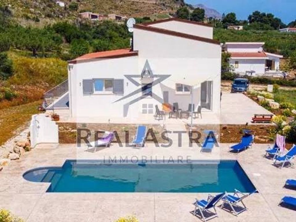 Casa – Castellammare del Golfo, Villaggio degli Ulivi - Vista 2