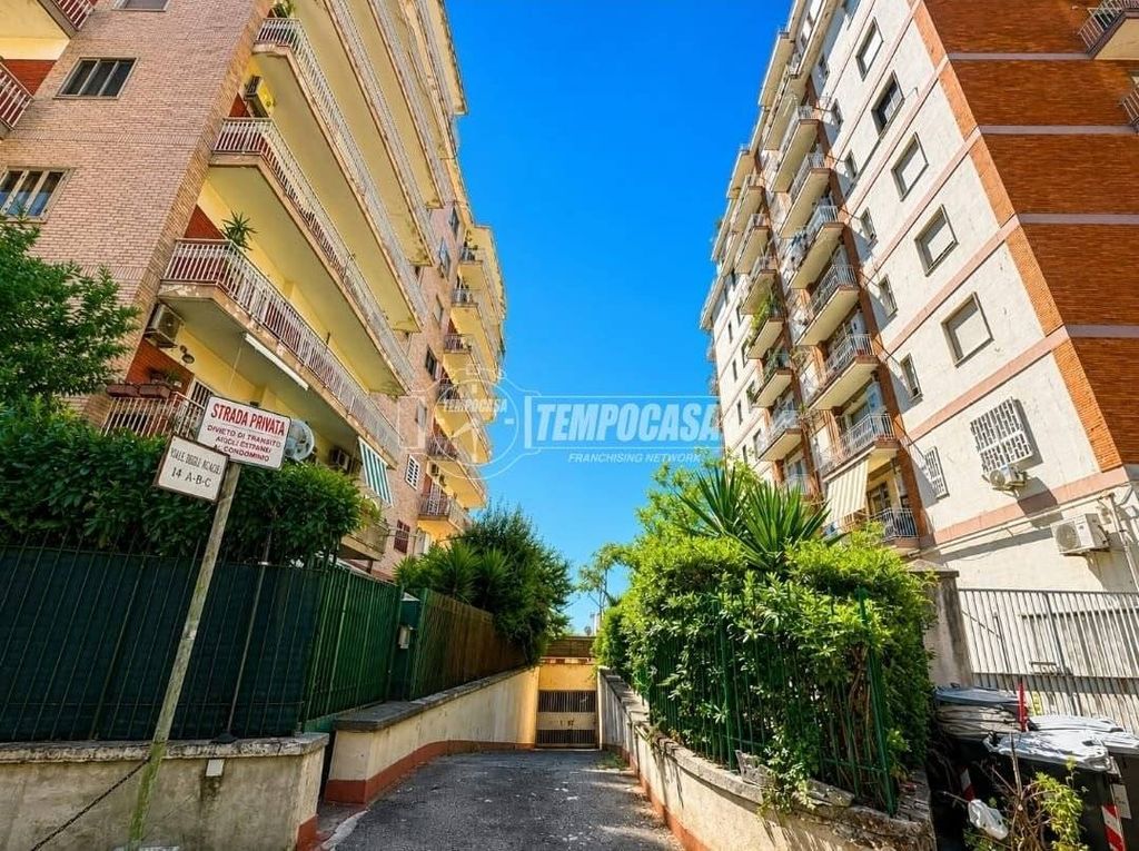Appartamento – Naples - Vista 2