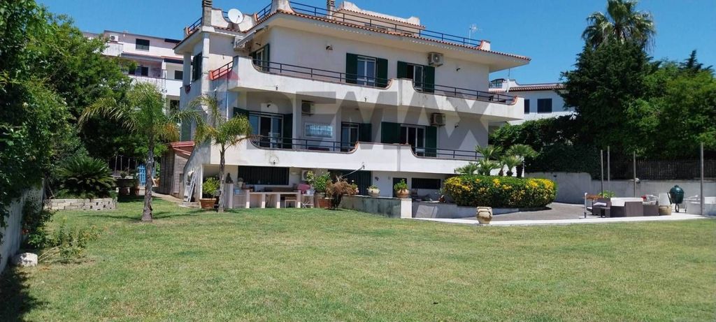 Casa – Giugliano in Campania - Vista 2
