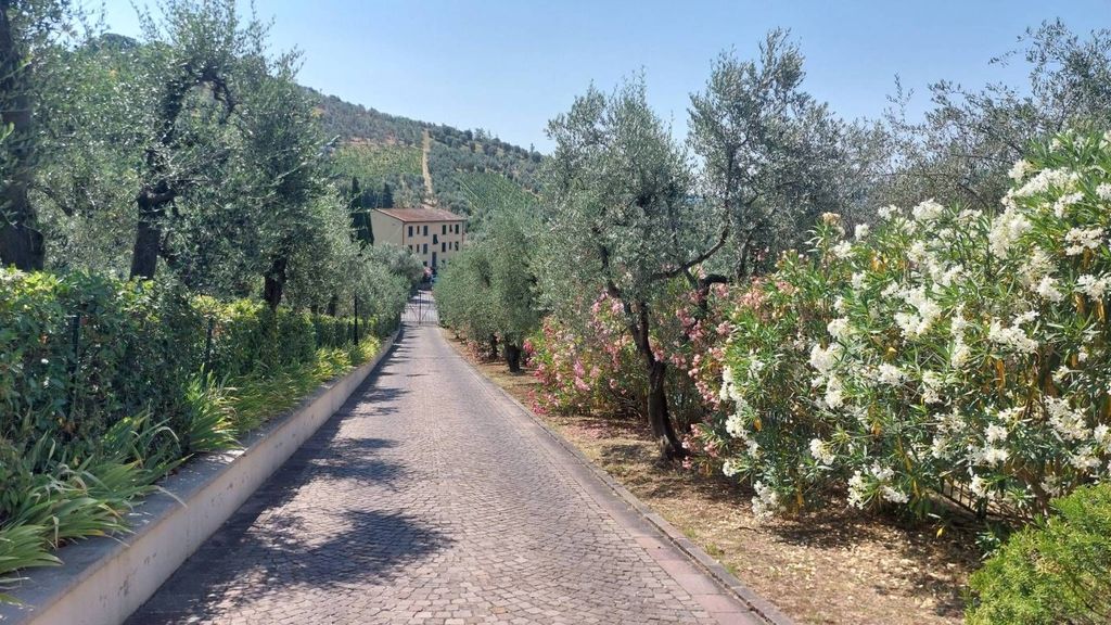 Apartment in Carmignano - Vista 2