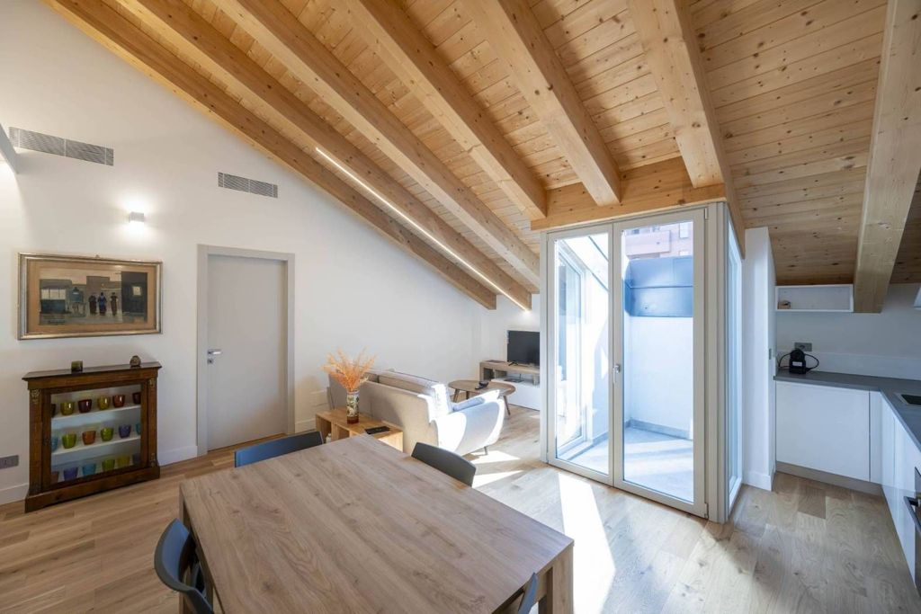 Appartamento – Milan - Vista 2