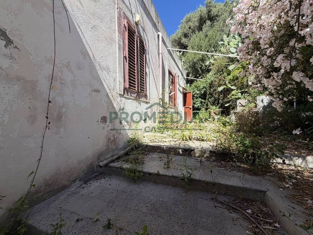 Luxury Villa for sale in Salita Frantinaro, 9, Messina, Sicily - Vista 2
