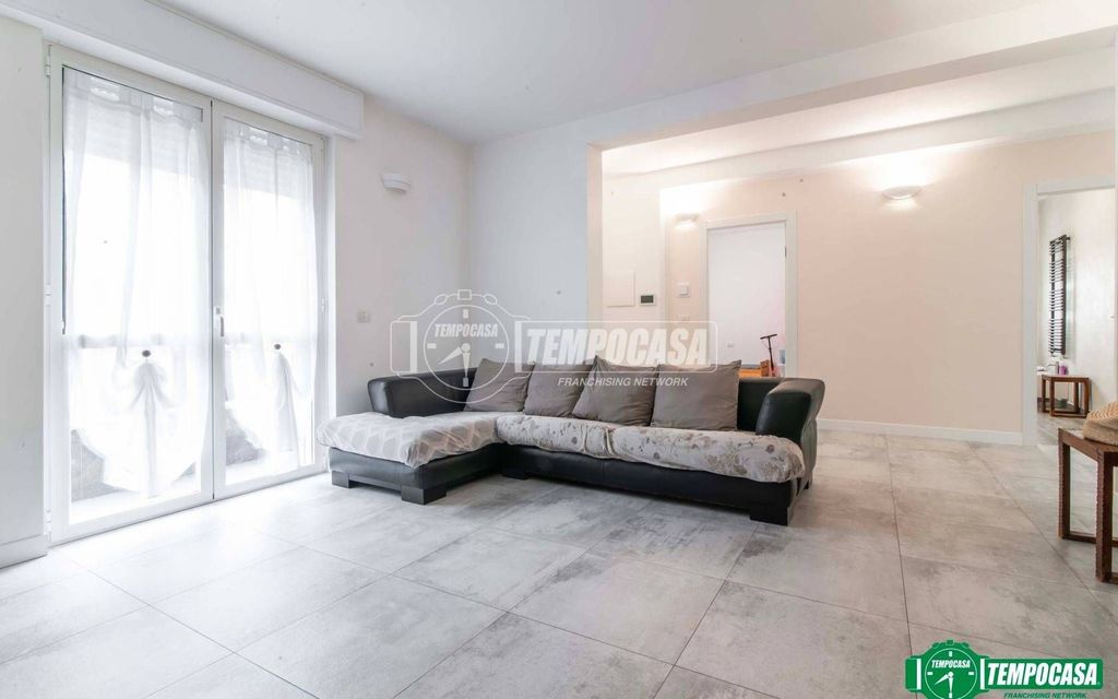 Casa – Garbagnate Milanese - Vista 3