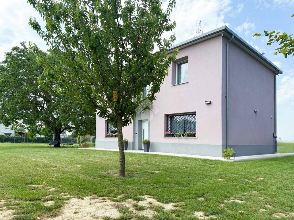 House in Molinella - View 3