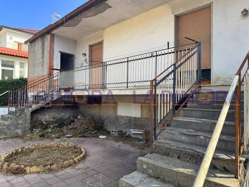 Appartamento – Caserta - Vista 3