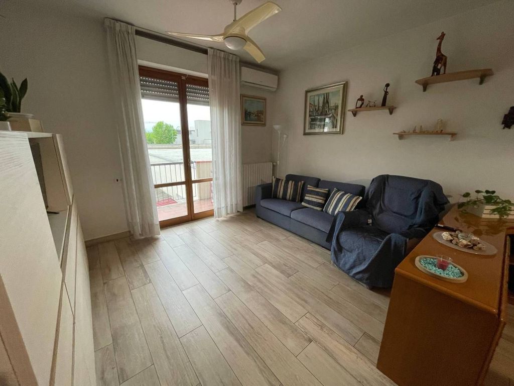 Appartamento – Campi Bisenzio - Vista 3