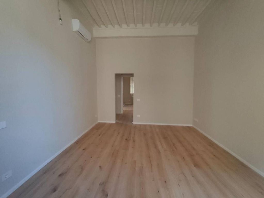 Apartment in Lucca - Vista 3