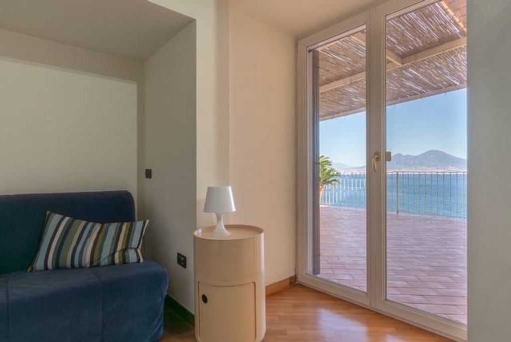 Apartment in Naples - Vista 3