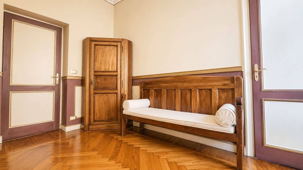 House in Turin - View 3