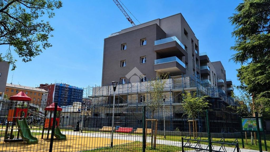 Appartamento – Milan - Vista 3