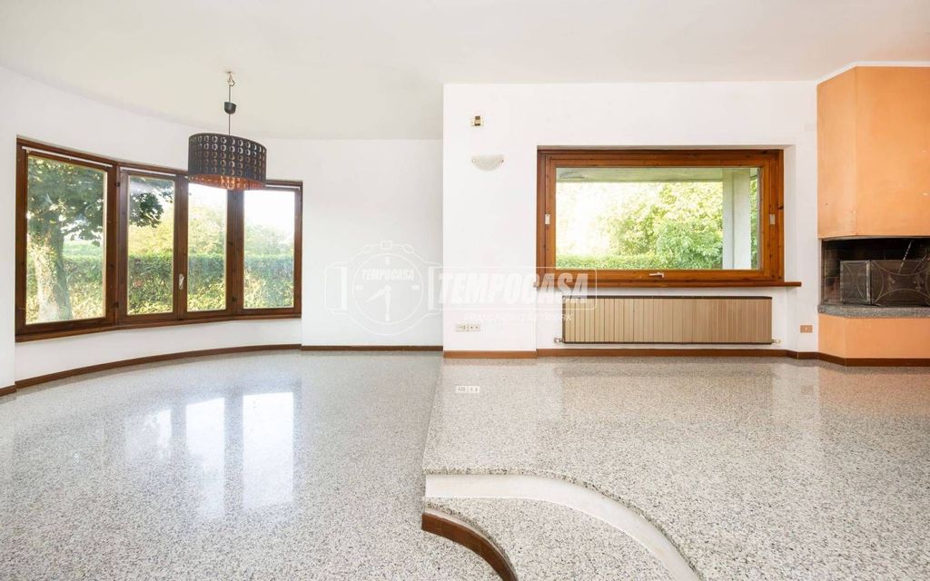 Casa – Seriate - Vista 3