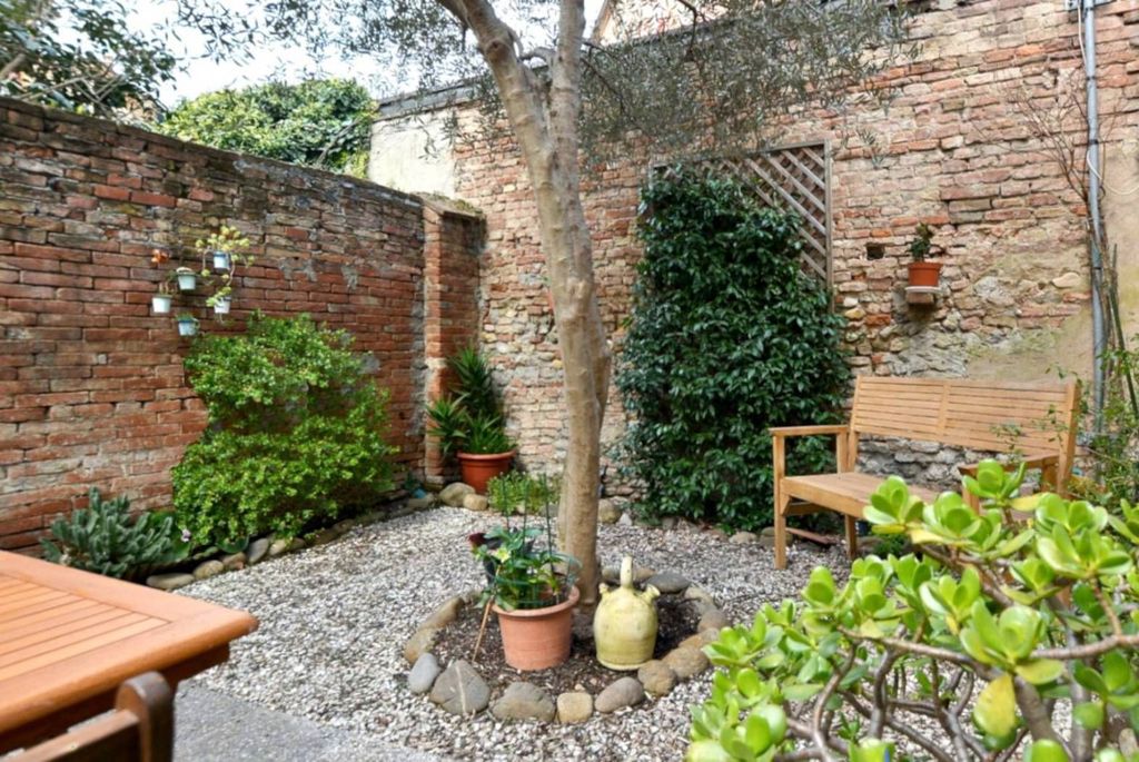 2 bedroom luxury Flat for sale in Via Santo Stefano, Bologna, Emilia-Romagna - Vista 3