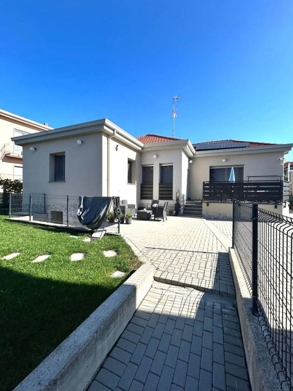 Casa – Gorla Minore - Vista 3