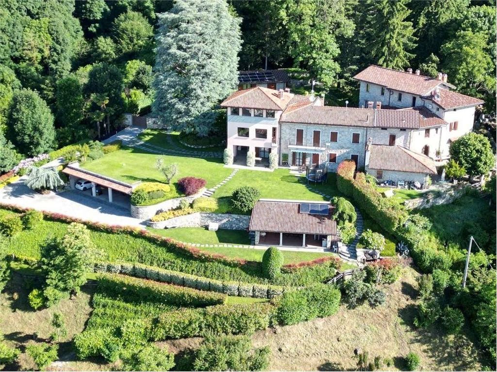 Casa – Albavilla - Vista 3