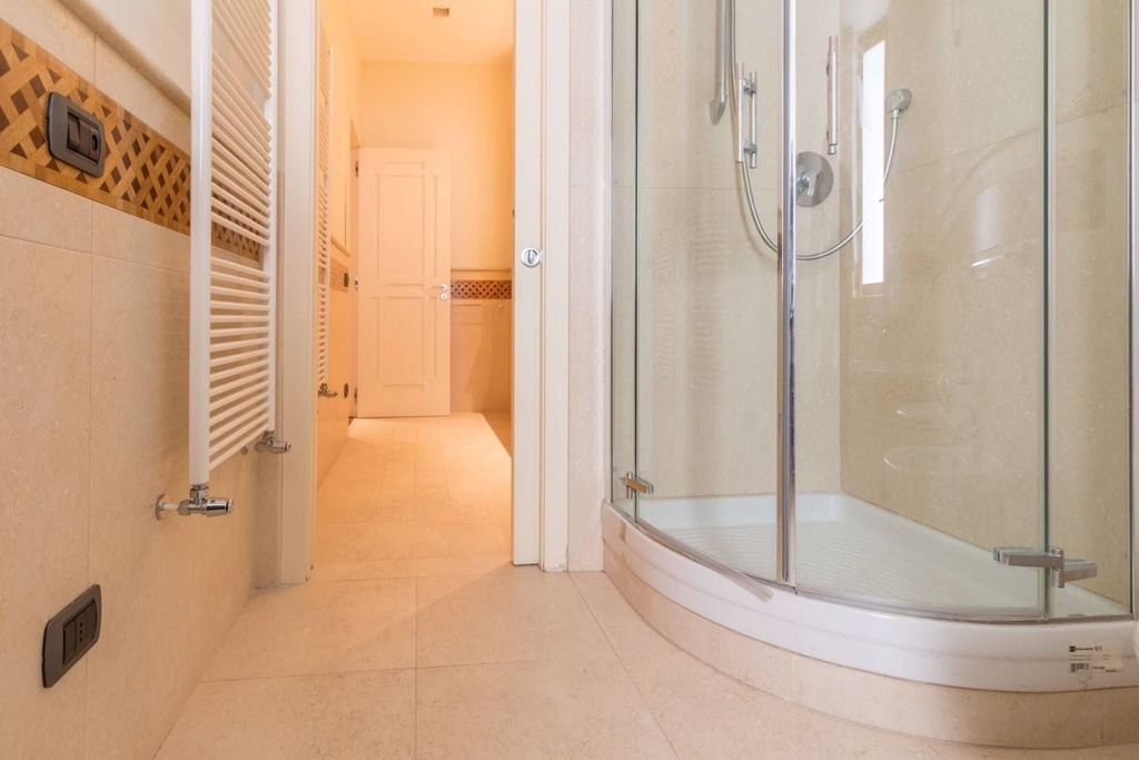 Appartamento – Naples - Vista 3