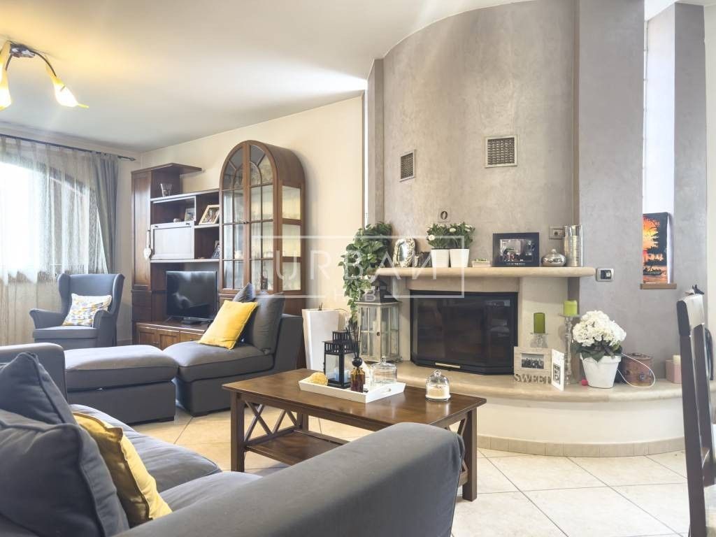 House in Forlimpopoli - View 3