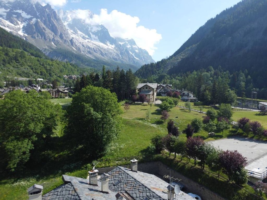 Apartment in Courmayeur - Vista 3