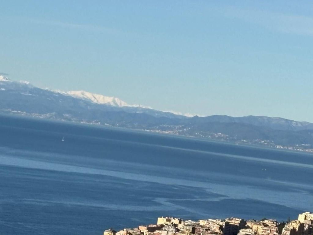3 bedroom luxury Flat for sale in Via Sant'Ilario, Genoa, Provincia di Genova, Liguria - Mynd 3