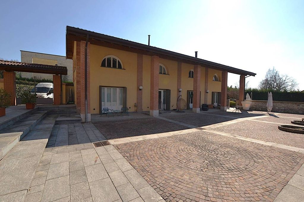 Casa – Merate - Vista 3