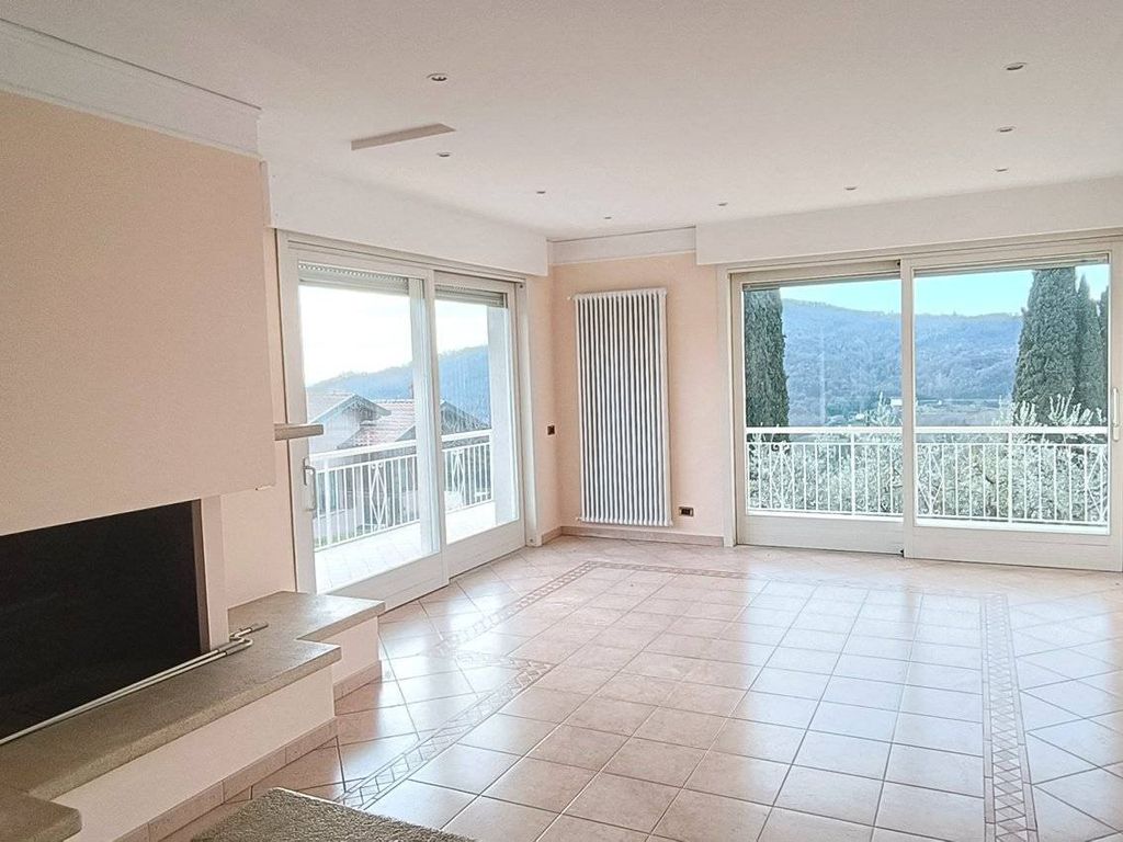 House in Roè Volciano - View 3