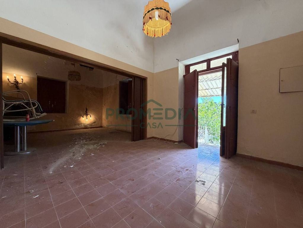 Luxury Villa for sale in Salita Frantinaro, 9, Messina, Sicily - Vista 3