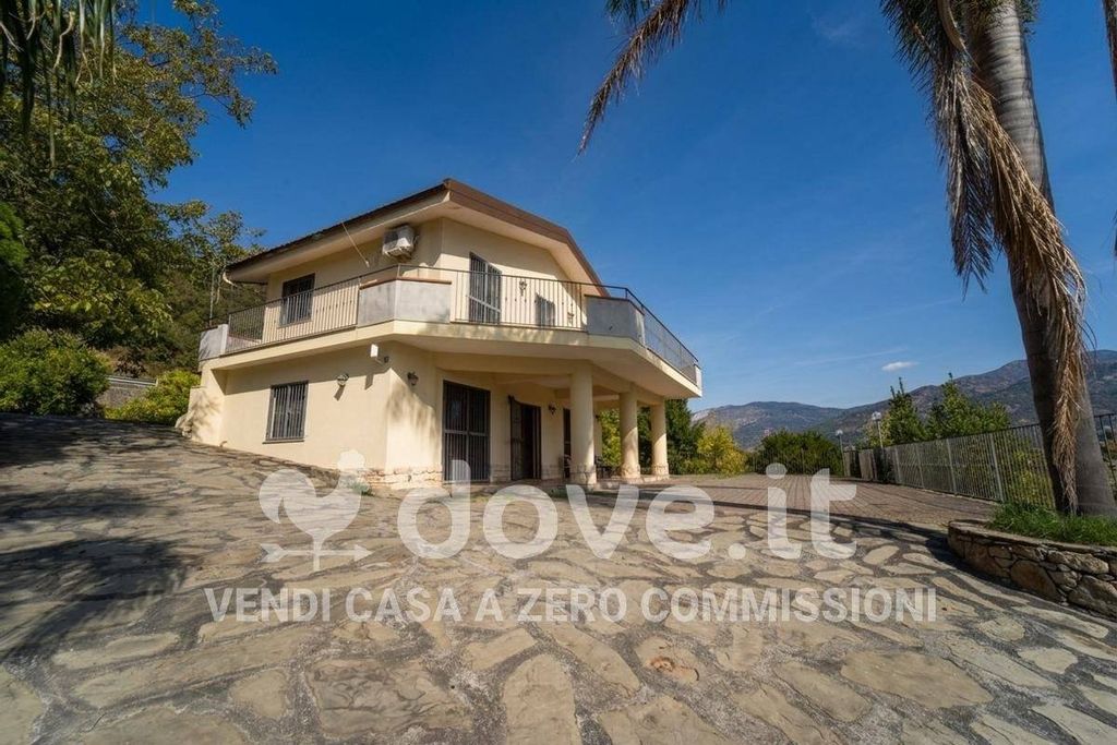 Casa – Francavilla di Sicilia - Vista 3