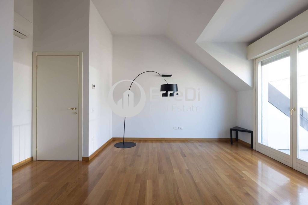Appartamento – Milan - Vista 3