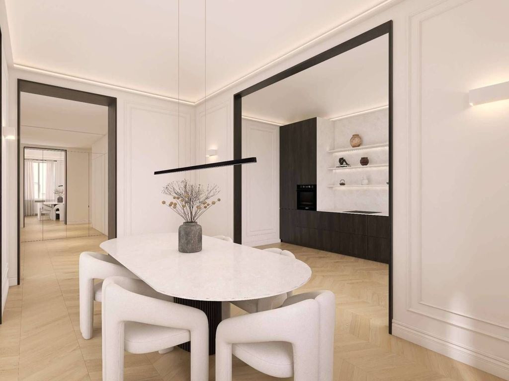 Luxury Flat for sale in via SFORZESCA 3, Turin, Piedmont - View 3