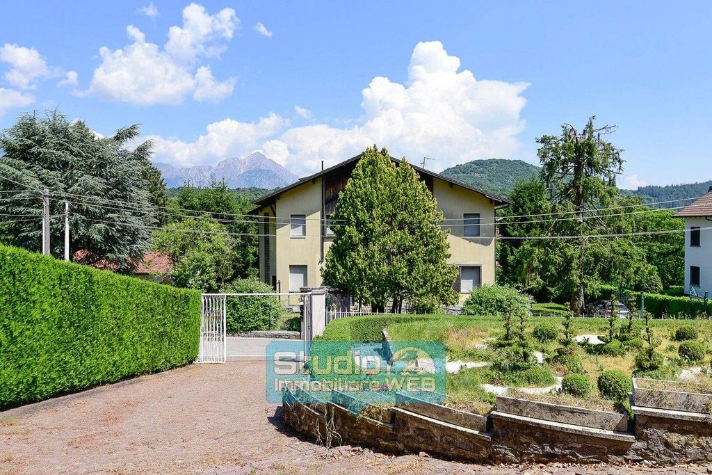 Casa – Magreglio - Vista 3