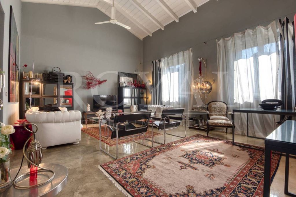 4 room luxury Apartment for sale in Via Achille Maiocchi, Milan, Lombardy - Vista 3