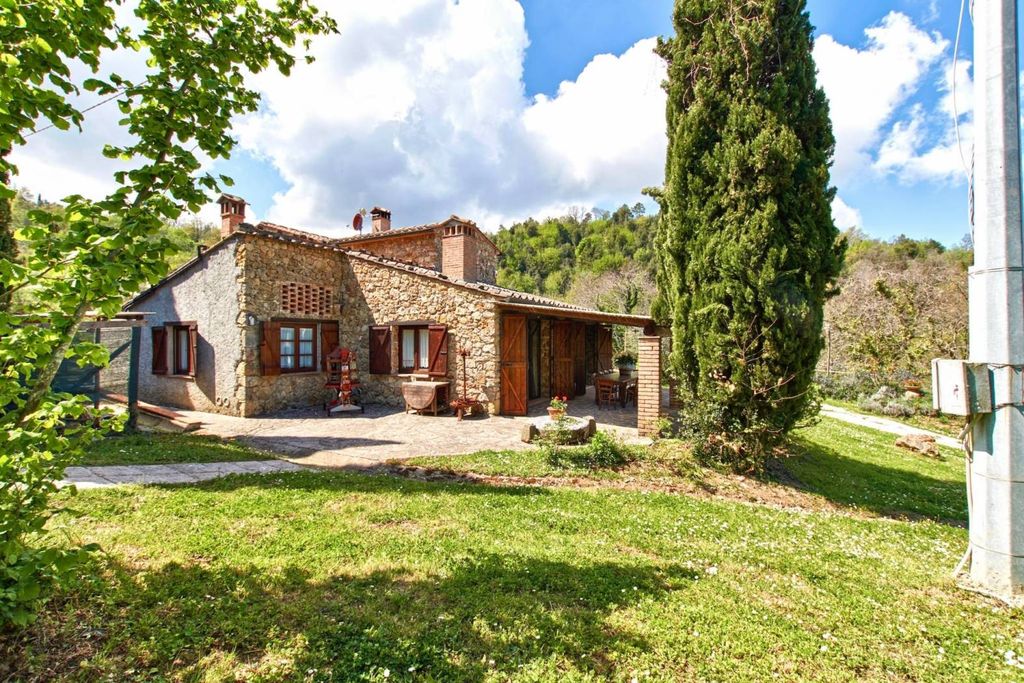 Casa – Chianni - Vista 3