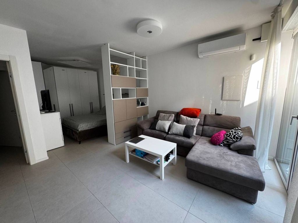 Apartment in Milan - Vista 3
