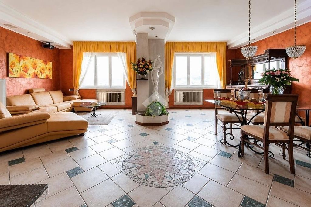 Appartamento – Como - Vista 3