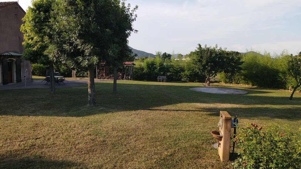 Casa – Este - Vista 3