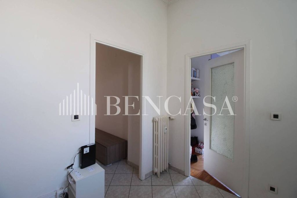 Luxury Apartment for sale in Via Francesco Sforza, 43, Milan, Lombardy - Vista 3