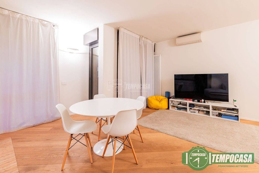 Apartment in San Donato Milanese - Vista 3