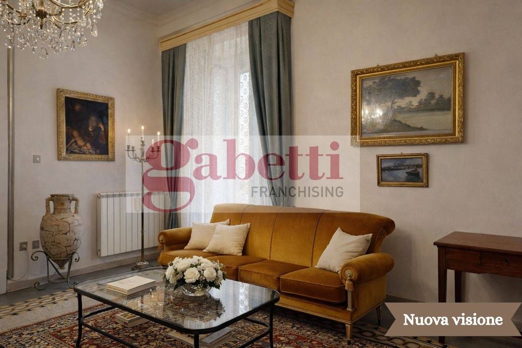 Luxury Apartment for sale in Vico Santo Spirito, Naples, Campania - Vista 3