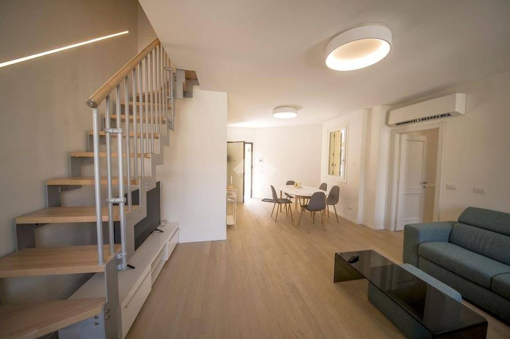 Appartamento – Milan - Vista 4