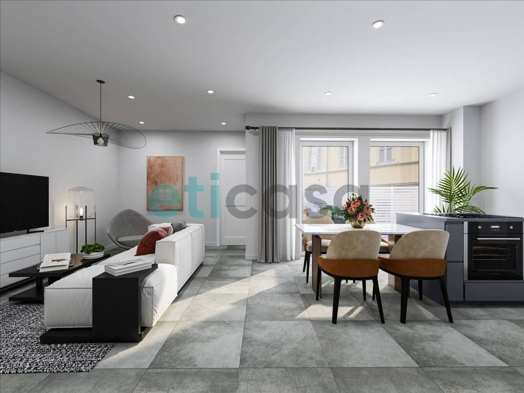Luxury Apartment for sale in Corso Vittorio Emanuele II , Piacenza, Piacenza, Emilia-Romagna - Vista 4