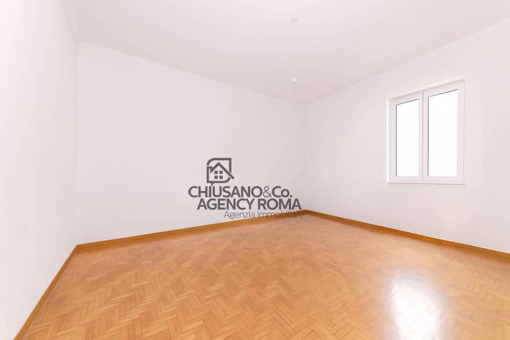 Luxury Flat for sale in Via Veio, 40, Rome, Latium - Vista 4