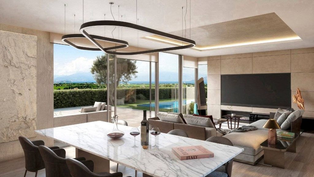 House in Peschiera del Garda - View 4