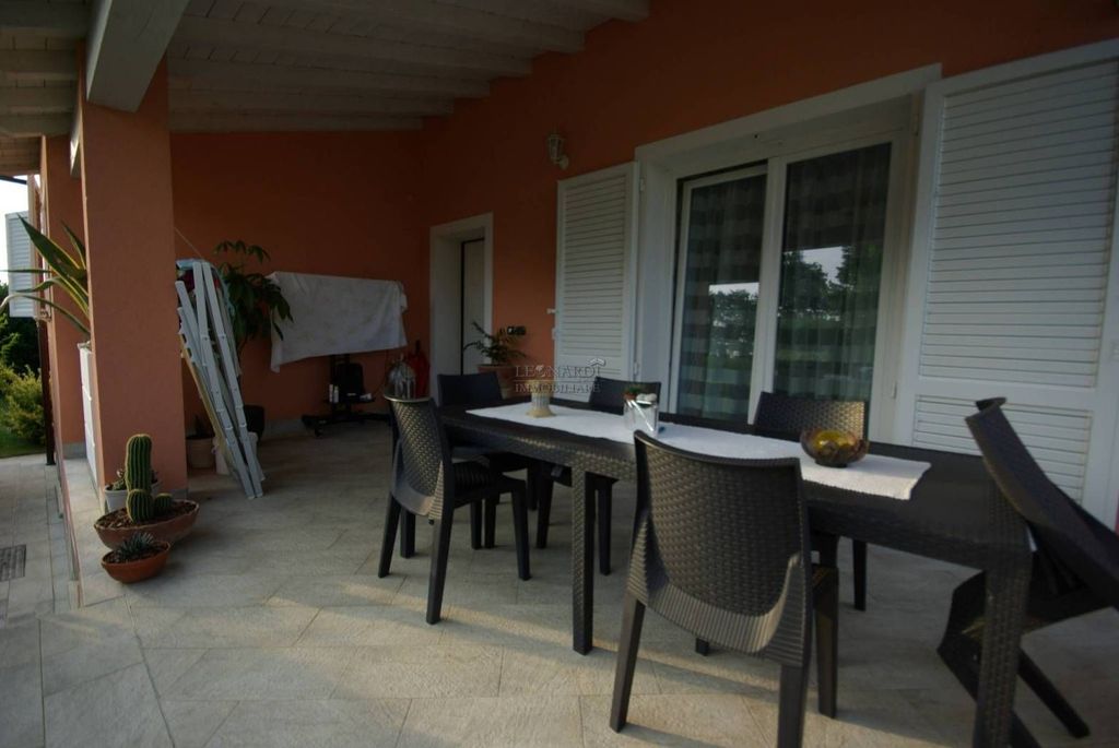 Luxury Villa for sale in Via Guido Cavalcanti, San Giustino, Provincia di Perugia, Umbria - View 4